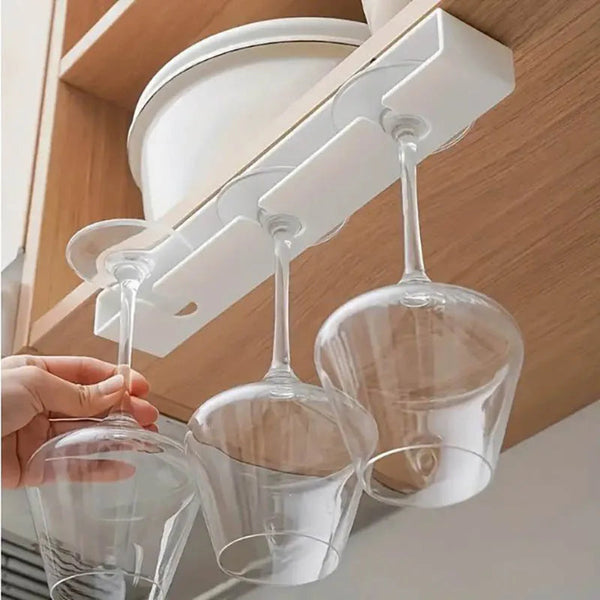 Platzsparender Gläserhalter MySalvora