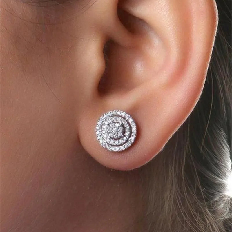 Glänzende Zirkonia Ohrstecker MySalvora